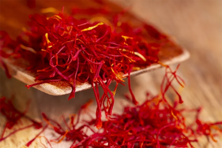 Saffron threads